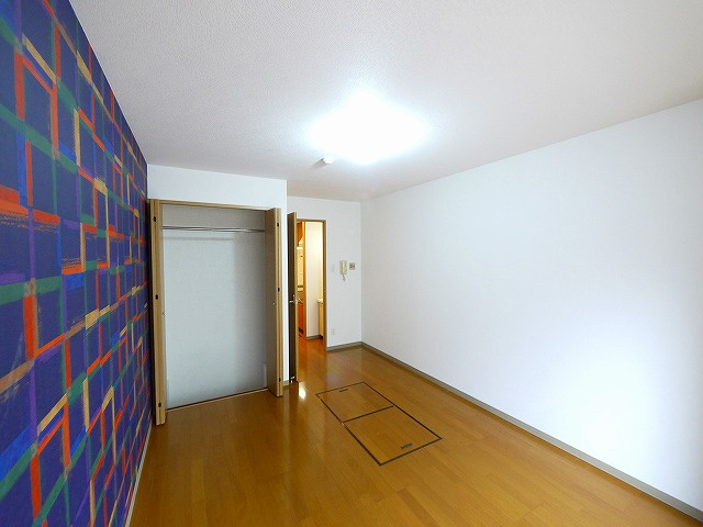 フクダ不動産新大宮マンションの洋室