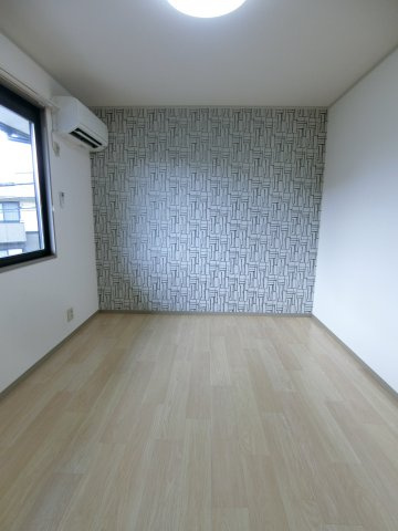 プリムローズⅢＢ棟の洋室