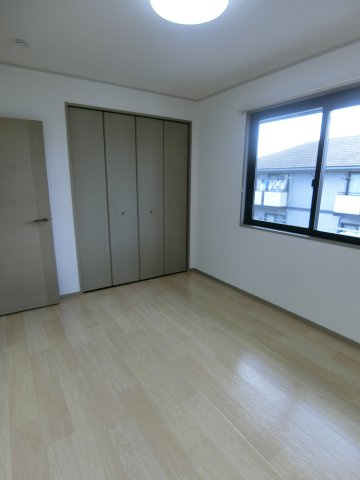 プリムローズⅢＢ棟の洋室