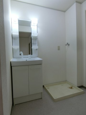 プリムローズⅢＢ棟の洗面所