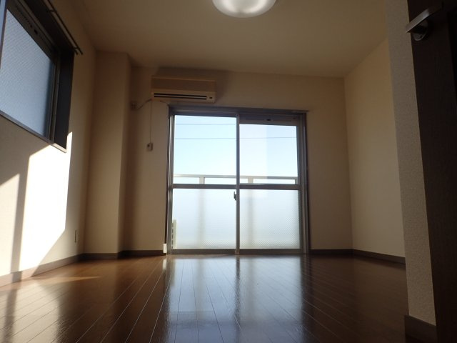 アズール・Kの洋室