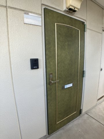 アズール・Kの玄関