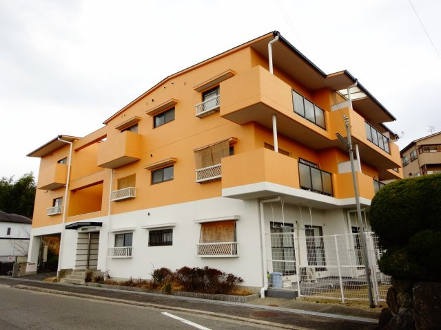 グレースコート青葉丘の外観