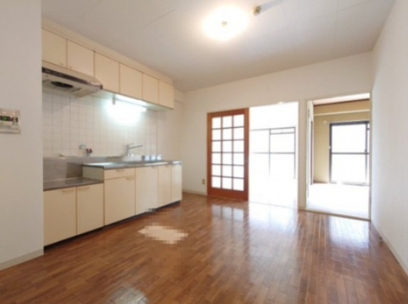 グレースコート青葉丘の居間・リビング