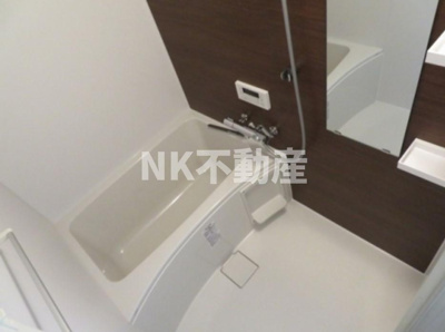 【浴室】 | ステディ東大阪大平寺（俊徳道賃貸） | 落ち着いた空間のお風呂です