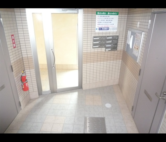 【エントランス】 | スタジオーネ
