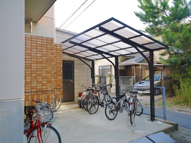 尼ヶ辻ハイツⅡのその他共用部分|駐輪場です