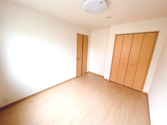 クイーンアークの洋室