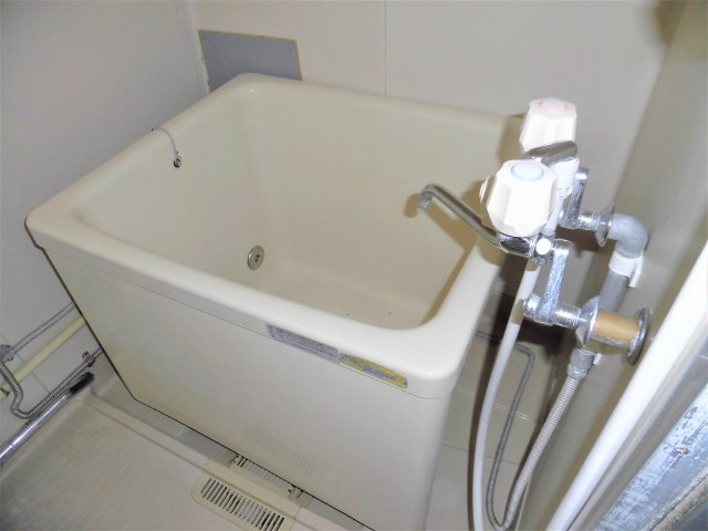 アトウレ中川の浴室