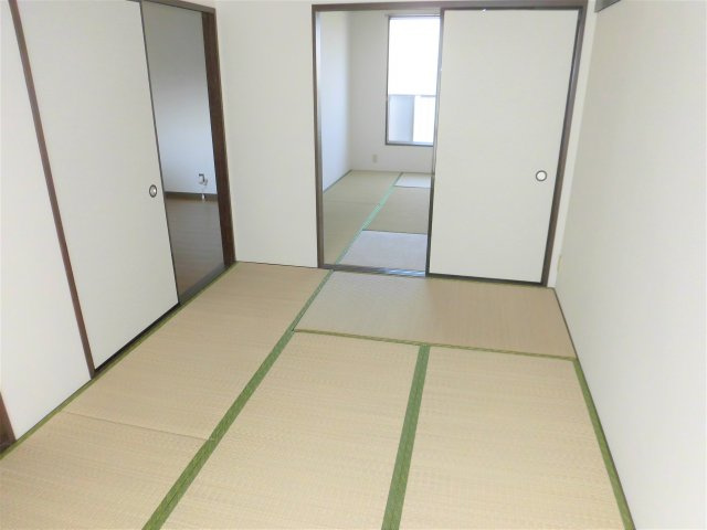 アトウレ中川の和室