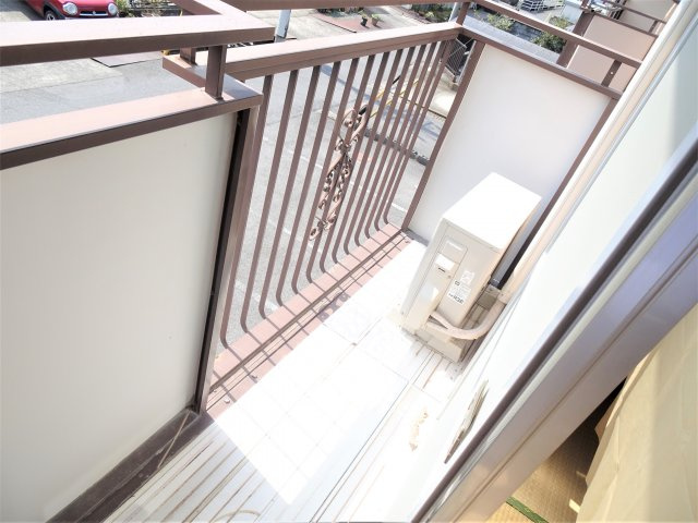 アトウレ中川のバルコニー