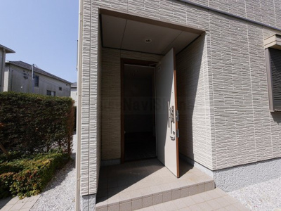 【エントランス】 | 石川4丁目戸建