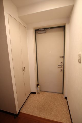 【玄関】