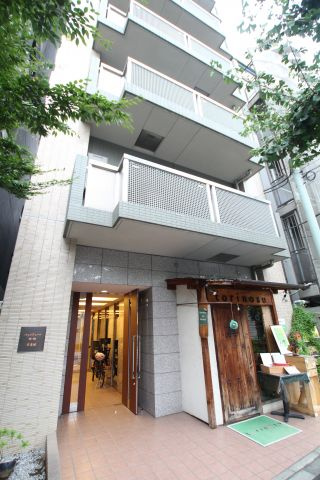 【エントランス】