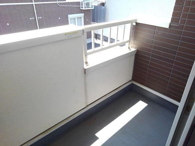 【バルコニー】 | サニー・レジデンスＤ