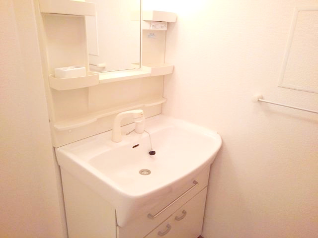 【独立洗面台】 | サニー・レジデンスＤ