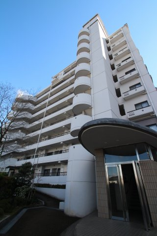 アクシス光ヶ丘４号棟の外観|落ち着いた雰囲気の外観です