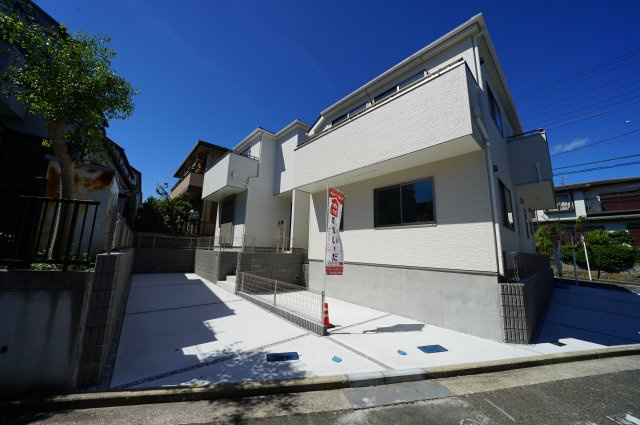 保土ヶ谷区法泉３丁目　全２棟新築戸建【成約】の外観