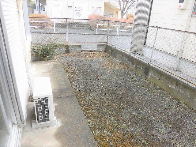 ドエル熊川のバルコニー