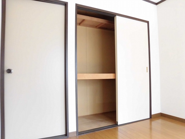 ドエル熊川の収納|写真は同建物の別部屋を参考に掲載しております。