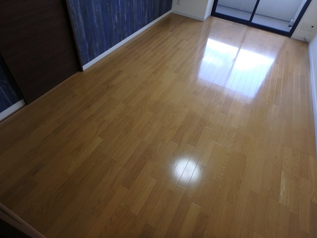 アンギンルマの洋室