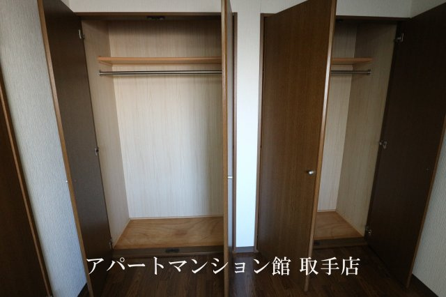 戸頭海老原ハイツの収納