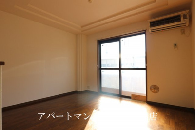 【居間・リビング】 | 戸頭海老原ハイツ