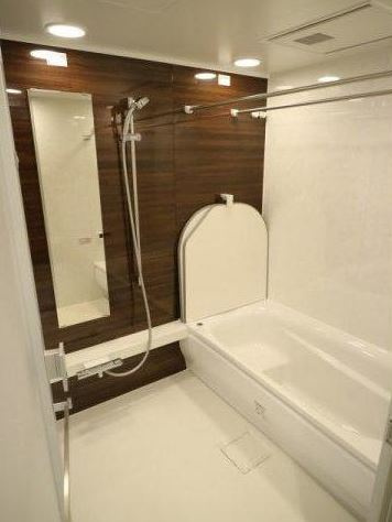 千代田区二番町の賃貸マンションの浴室