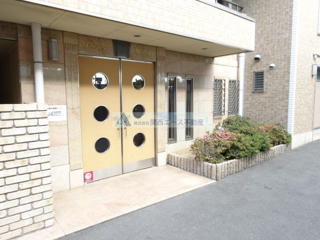 【エントランス】 | セレブ布施東