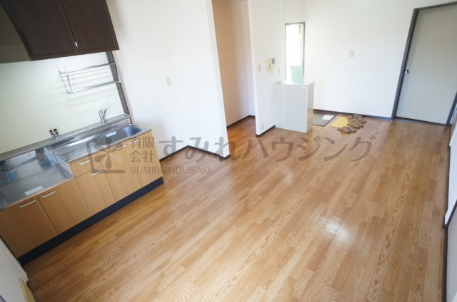 グランドタウンⅠの居間・リビング