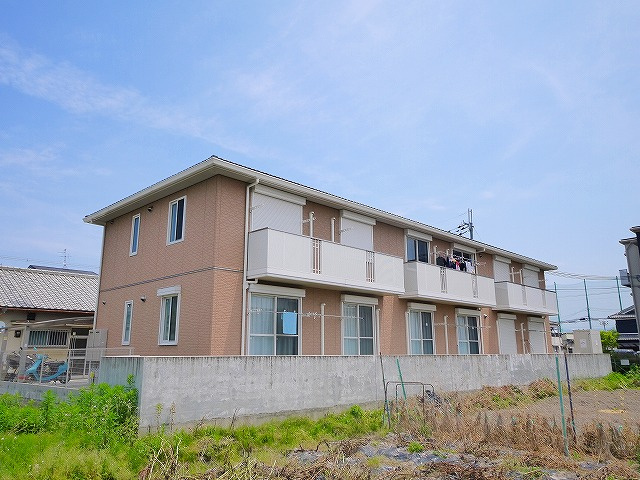 シックススターの外観