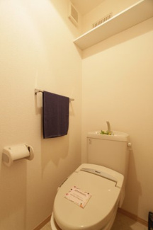【トイレ】 | ヒールクリークＭイースト | 落ち着いたトイレです