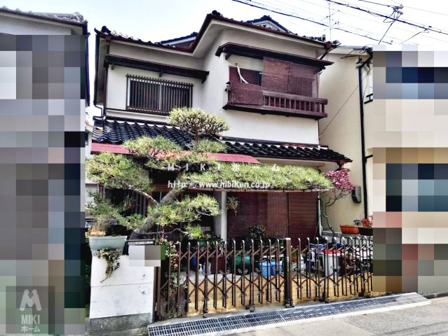 箕面市粟生新家３丁目　中古戸建