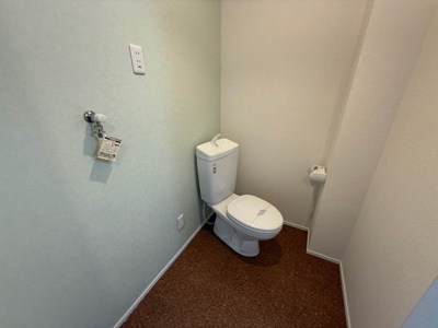【トイレ】 | Moca House/モカハウス | 人気のバス・トイレ別です！トイレがバスルームから独立していると使いやすいですよね☆