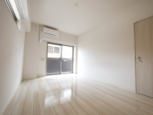 m-flatの展望|南東向きで午前中は陽当りも良いです