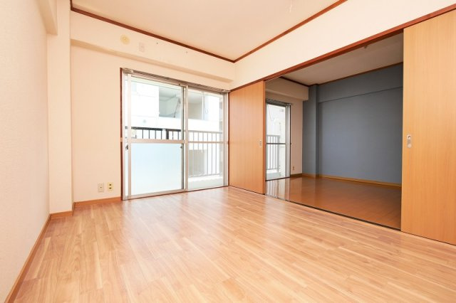 島本マンションの洋室|島本マンション　303号室