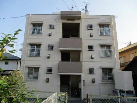 みどりマンションの外観