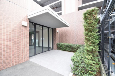 【エントランス】 | 横濱山手テラス弐番館