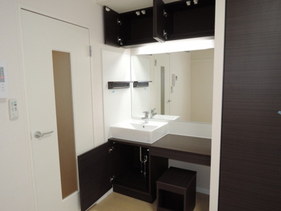 【独立洗面台】 | レオネクストウッド | ☆収納豊富な洗面台☆