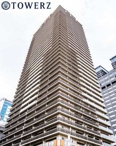 【外観】 | 【外観】地上133ｍ、39階建て！総戸数389戸。自然をモチーフにデザインされた、凛々しい外観！