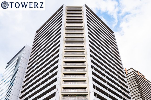 【外観】 | 【外観】アイボリーカラーで優しい印象のタワーマンション！OCAT直結で、雨天時も濡れずに駅へ☆