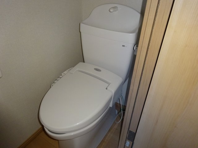 AZEST-RENT南小岩Ⅱのトイレ