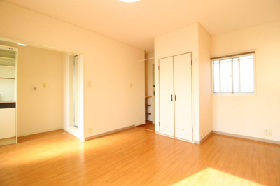 【洋室】 | 潮見台ハイツ