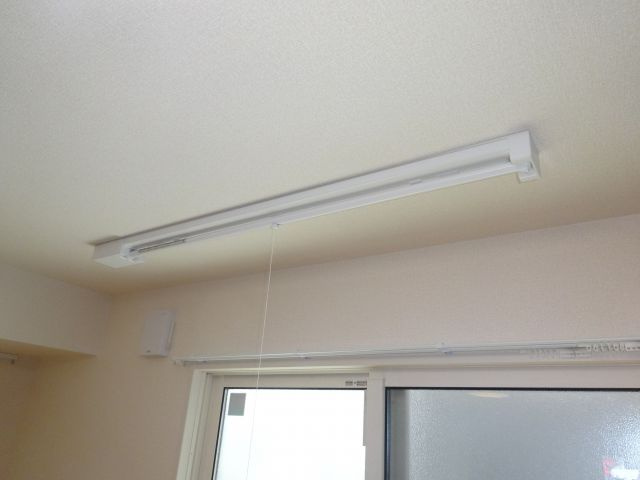 エルカミーノレアルの設備|室内物干しバーもついてます