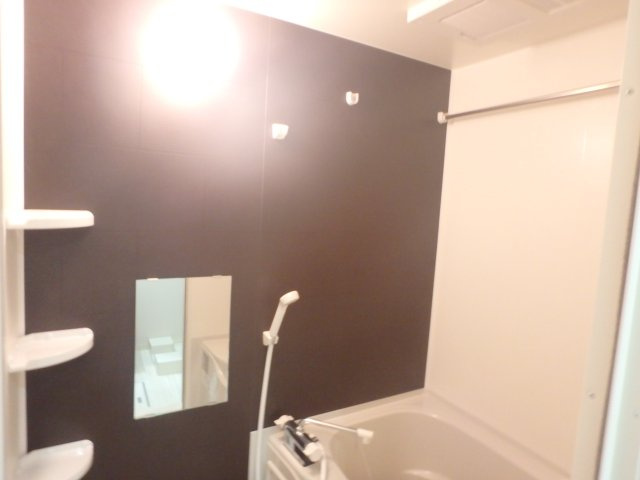 フジパレス長栄寺Ⅱ番館の浴室