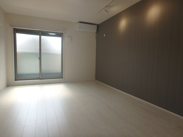 フジパレス長栄寺Ⅱ番館の洋室