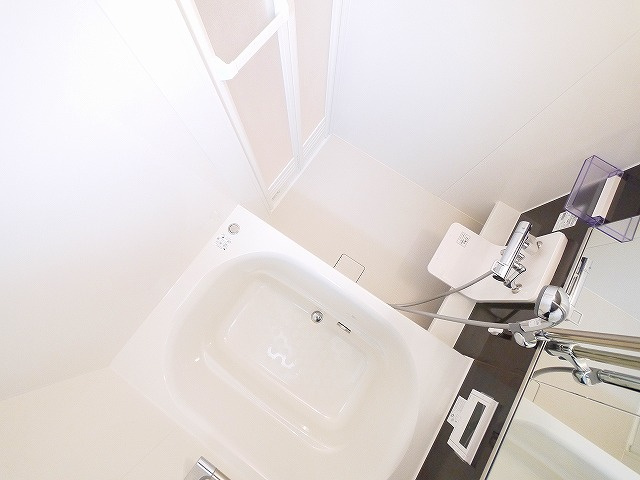 コーポ大安寺Ⅲの浴室|日々の暮らしに欠かせないお風呂です