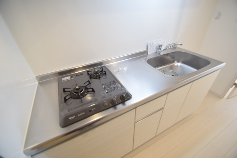 リブリ・コンフォート・ホウデンのキッチン|２口ガスシステムキッチン
