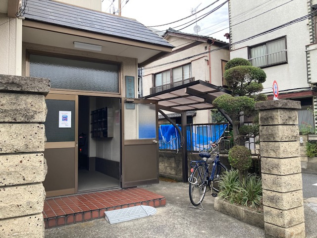 第２竹雪コーポのエントランス