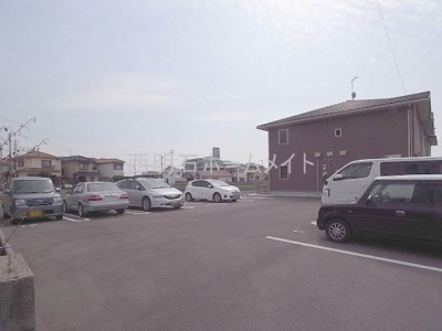 【駐車場】 | シャルマン